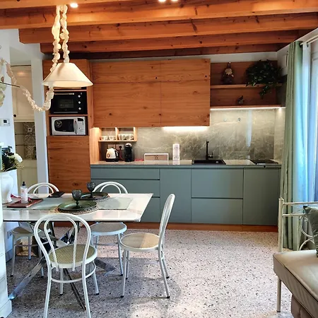 Latina - San Leonardo Apartment *