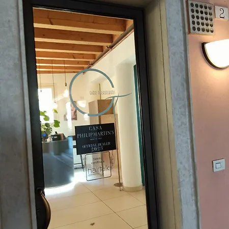 スイート ラティーナ サン レオナルド