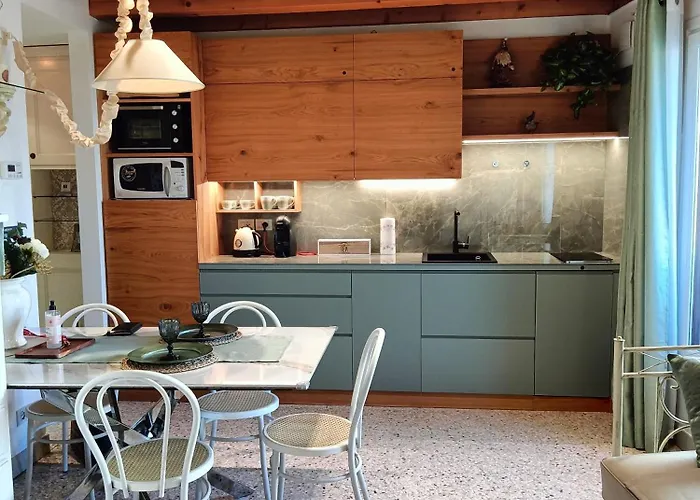 Latina - San Leonardo Appartement *